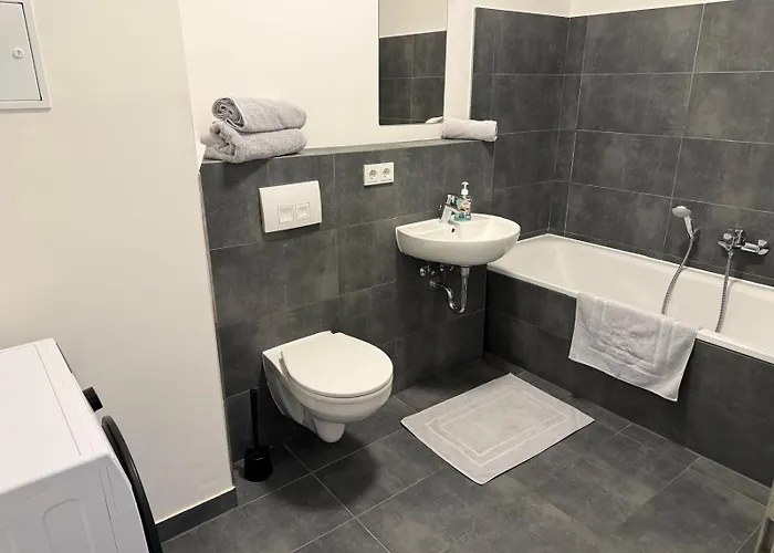 Wunderschoene In Leipzig 1 Og Rechts Appartement