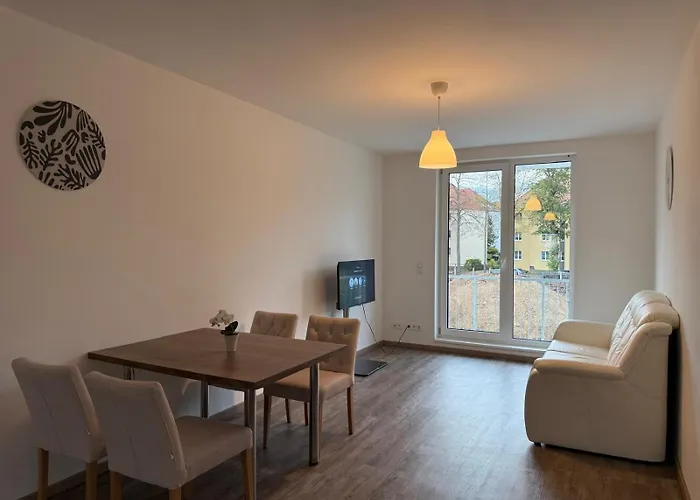 Wunderschoene In Leipzig 1 Og Rechts